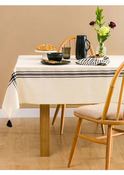 Püskül Detaylı Çizgili Masa Örtüsü 150X200 cm fiyatları