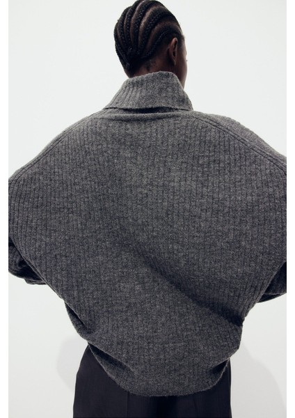 Balıkçı Yaka Oversize Kazak