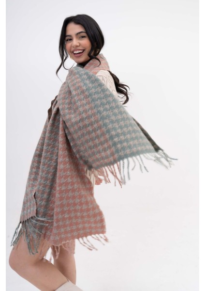 Kare Desenli Püsküllü Kaşmir %100 Viscose Pudra Gri Şal fırsatları