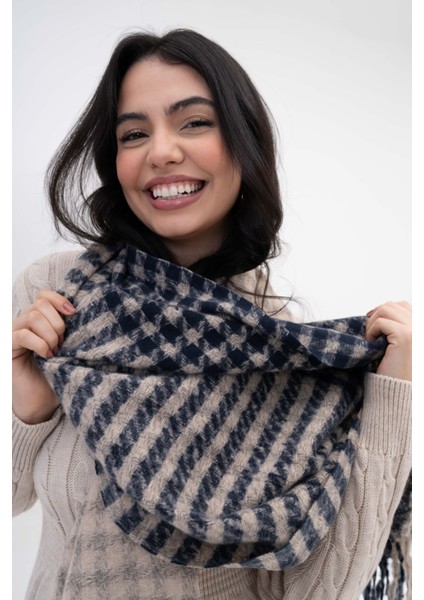 Kare Desenli Püsküllü Kaşmir %100 Viscose Lacivert Bej Şal modelleri