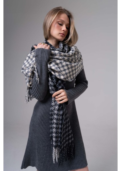 Kare Desenli Püsküllü Kaşmir %100 Viscose Krem Mavi Şal fiyatları