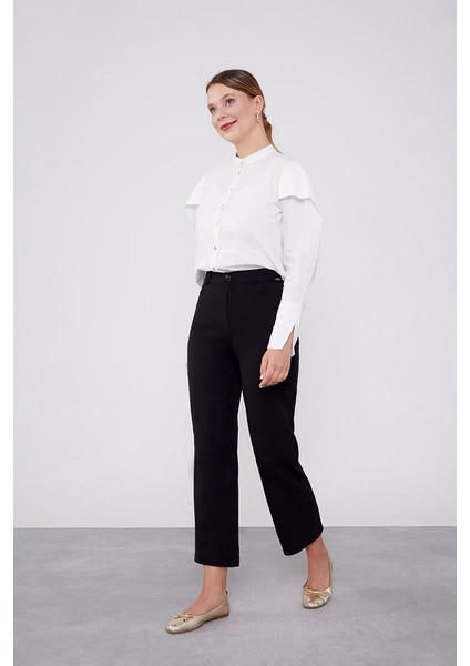 Siyah Ekleme Tasarımlı Düz Paça Pantolon modelleri