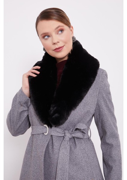 Siyah Yakası Kürklü Kaşe Kaban fırsatları