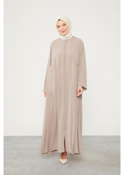 Vizon Yanları Pileli Düğme Detaylı Ferace