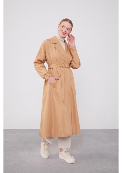 Camel Kolu Lastik Detay Trençkot