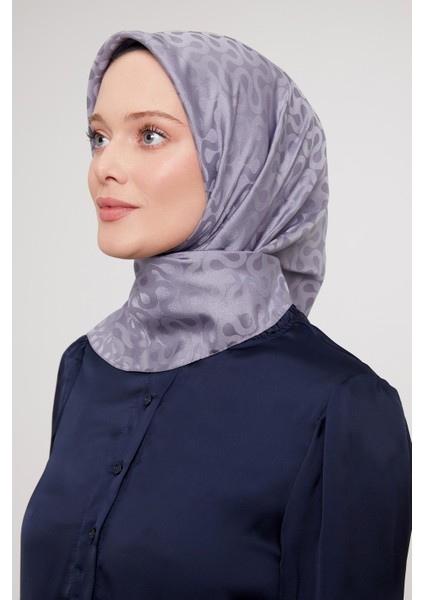 Gri S Desen Krstal Jakar Eşarp modelleri