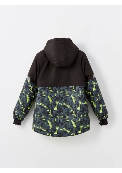 Kids Siyah Kapüşonlu Baskılı Reflektör Detaylı Erkek Çocuk Kayak Montu fırsatları