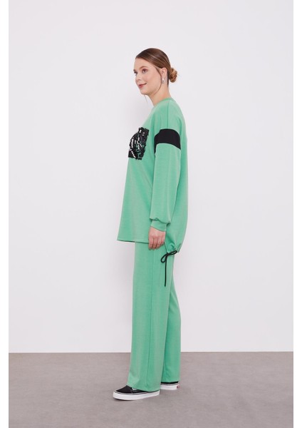 Yeşil İnci Detaylı Spor Takım modelleri