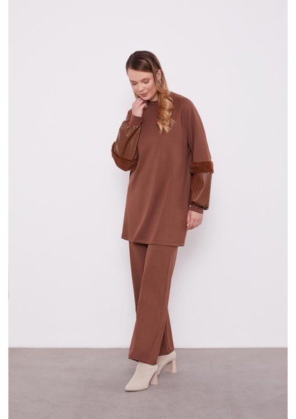 Sütlü Kahve Deri Detaylı Scuba Spor Takım