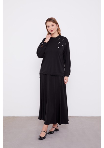 Siyah İnci Detaylı Etekli Takım