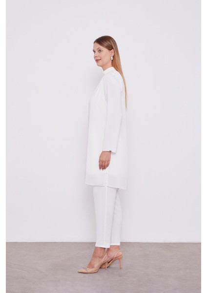 Ekru Şifon Omuzları İşlemeli İkili Takım fiyatları