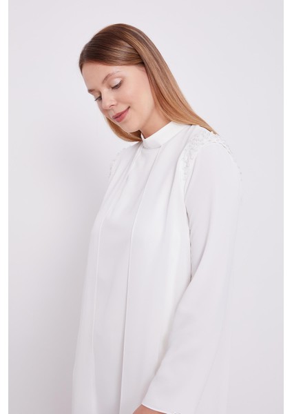 Ekru Şifon Omuzları İşlemeli İkili Takım fırsatları