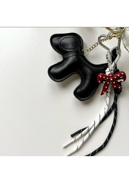 Siyah Köpek & Kırmızı Fiyonk Çanta Charm