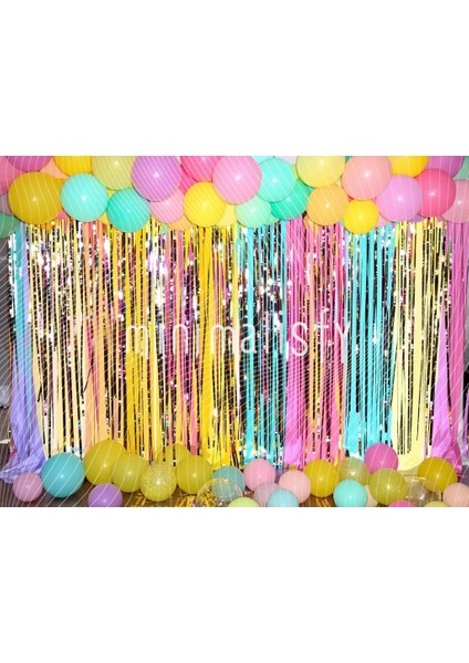 Renklerin Dansı: Canlı Balloon ve Şeritlerle 200X150CM Arka Plan, Stüdyo Fonu