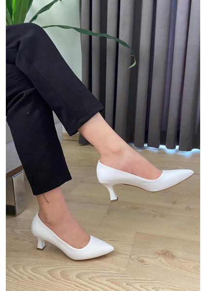 Kadın Sity Beyaz 6 cm Ince Topuklu Stiletto fiyatları