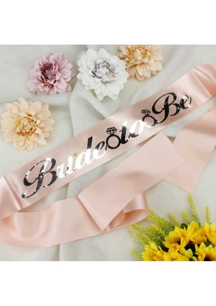 Bride To Be Yazılı Pembe Üstüne Gümüş Yaldızlı Kuşak Bekarlığa Veda Partisi Konsepti Kuşağı
