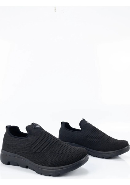 Erkek Siyah Bağcıksız Spor Ayakkabı indirimleri
