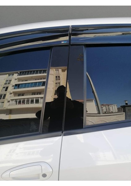 Fiat Linea Parlak Siyah Kapı Sütunları