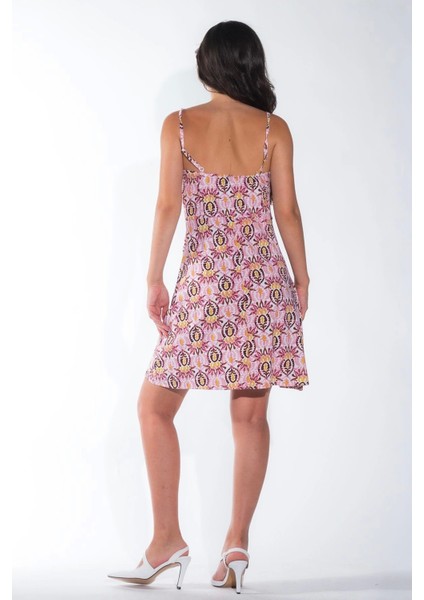 Yazlık Ayarlanabilir Ip Askılı Yumuşak Örme Kumaş Pembe Mini Elbise indirimleri