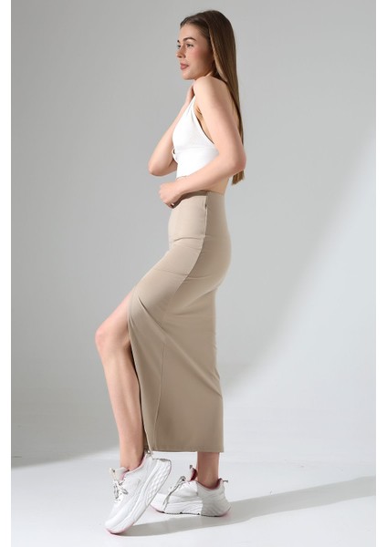 Dalgıç Kumaş Yırtmaçlı Uzun Etek Modern Tarz 92 cm Bej Renkli fiyatları