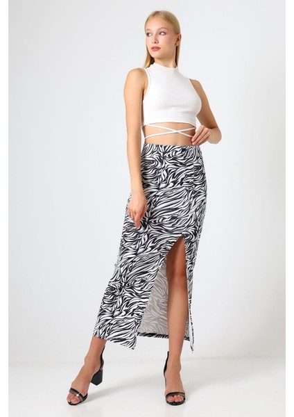 Uzun Yırtmaçlı Etek Dalgıç Kumaş Zebra Desenli 92 cm Şık ve Rahat