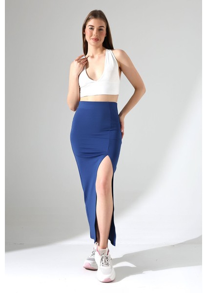 Uzun Dalgıç Etek Ön Yırtmaçlı 92 cm Iç Göstermez Orta Kalın Düz Likralı Kumaş