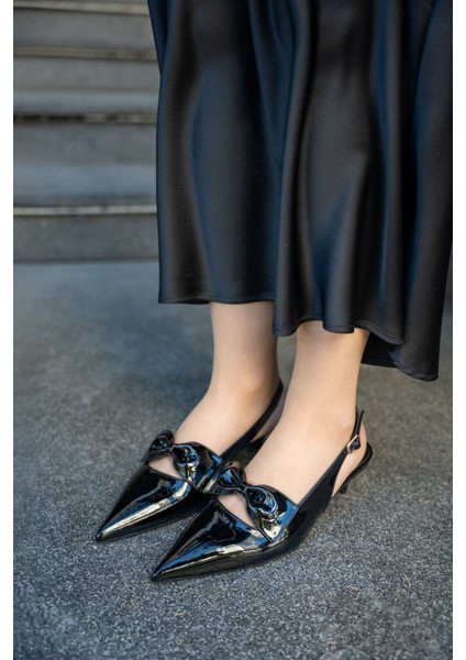 Gionna Fiyonk Detaylı Kadın Topuklu Ayakkabı