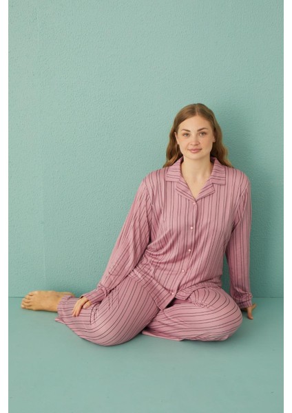 Kadın 50801-129 Büyük Beden Önü Düğmeli Pijama Takımı Pudra modelleri