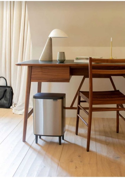 Dokunmatik Çelik Çöp Kovası 12 Lt Ayaklı Çöp Kutusu fiyatları