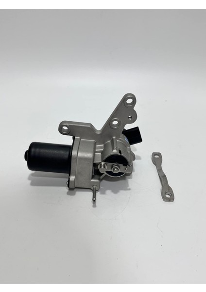 Toyota Land Cruiser V8 Turbo Aktüatörü VB23 17208-51010 fiyatları