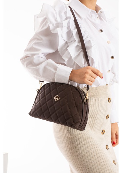 Kadın Iki Gözlü Kapitone Çapraz Askılı Omuz Çantası modelleri