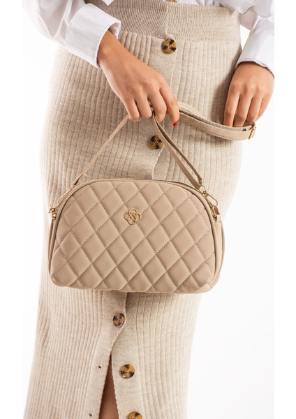 Kadın Iki Gözlü Kapitone Çapraz Askılı Omuz Çantası