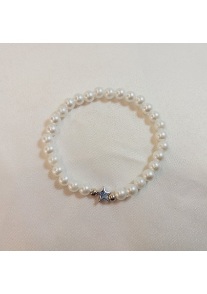 İnci Bileklik, İncili Bileklik