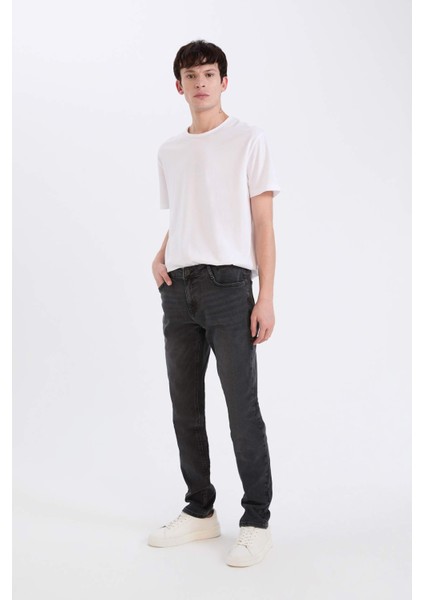 Pedro Slim Fit Dar Kalıp Normal Bel Dar Paça Jean Pantolon D5480AX25SP