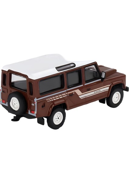 Mini Gt 1/64 Land Rover Defender 110 1985 County Station Wagon Russet Brown