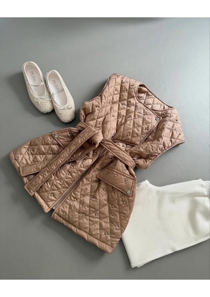 Kadın Şık Taş Detaylı Astarlı Kapitone Midi Yelek