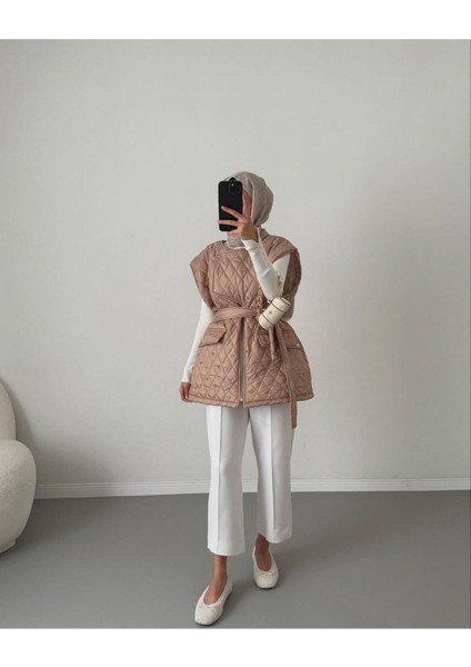 Kadın Şık Taş Detaylı Astarlı Kapitone Midi Yelek fiyatları