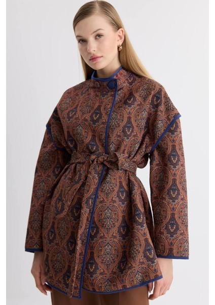 Kadın Yandan Bağlamalı Tasarım Kimono Ceket