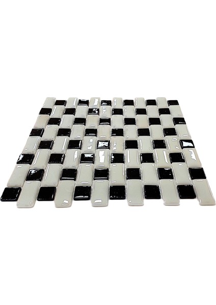 Mutfak Tezgah Arası, Havuz, Banyo, Sauna, Spa, ve Yaşam Alanlarının Tüm Yüzeyleri İçin. 25X50MM. Beyaz-Siyah, 31.5X31.5 Cm. Fileli Cam Mozaik. ( 10 File Karo = 1 M2 Fiyatıdır )