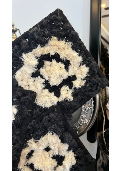 Üç Dansçı modelleri