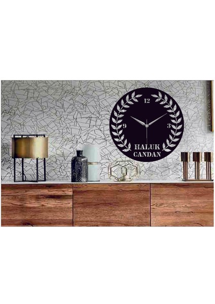 Kişiye Özel Çelenk Temalı Ahşap Duvar Saati