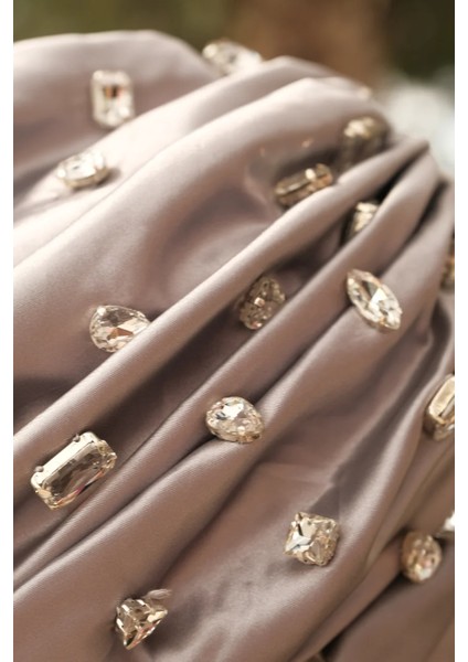 Dolgusuz Diamond Bone