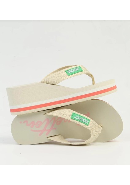 United Colors Of Benetton BN-10218 Kadın Yüksek Dolgu Taban Parmak Arası Premium Terlik