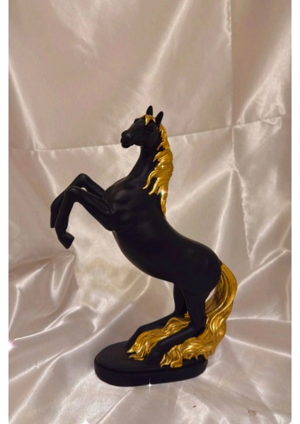 Kaideli Şahlanan Kırat Gold Yeleli Siyah fırsatları