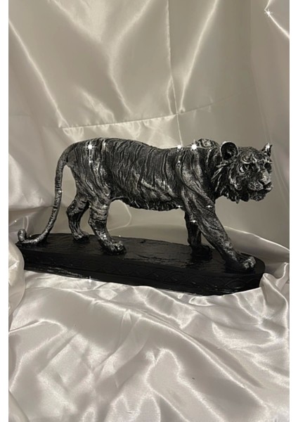 Jaguar Aslan Kaplan Biblosu Büyük Boy Ayakta modelleri