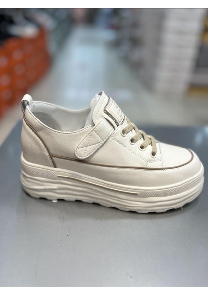 24Y314-8 Kadın Hakiki Deri Yüksek Taban Cırtlı Sneaker Spor Ayakkabı