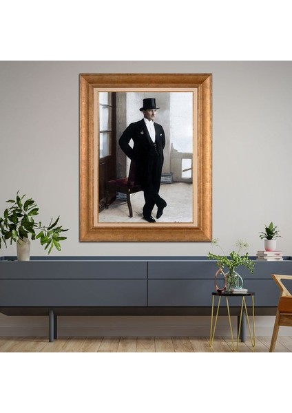 Altın Çerçeveli Paspartulu Tablo KL3395