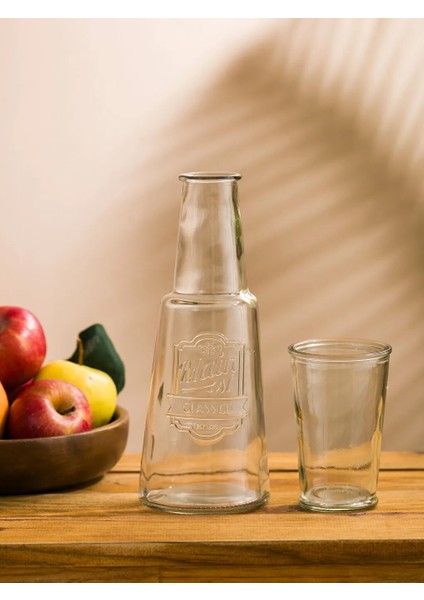 Desenli Kapaklı Cam Sürahi 700 ml