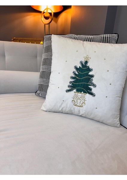 Yılbaşı Ağacı Nakış Işlemeli Kırlent Kılıfı Ekru
