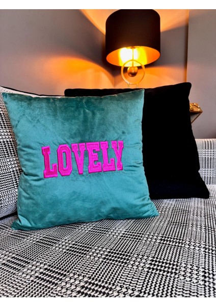 Lovely Nakış Işlemeli Kırlent Kılıfı Yeşil